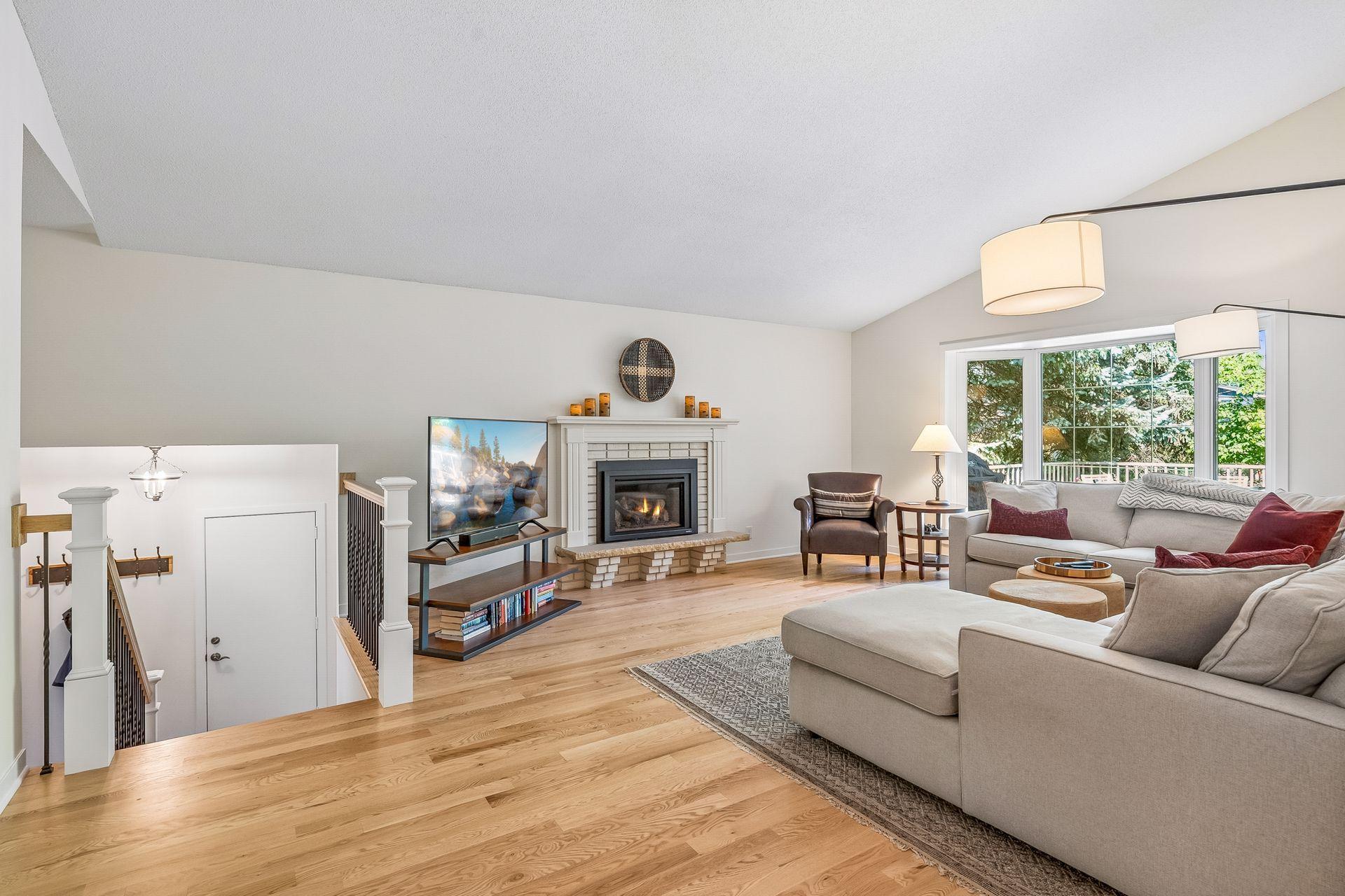 5616 Countryside Road Property Photo 2
