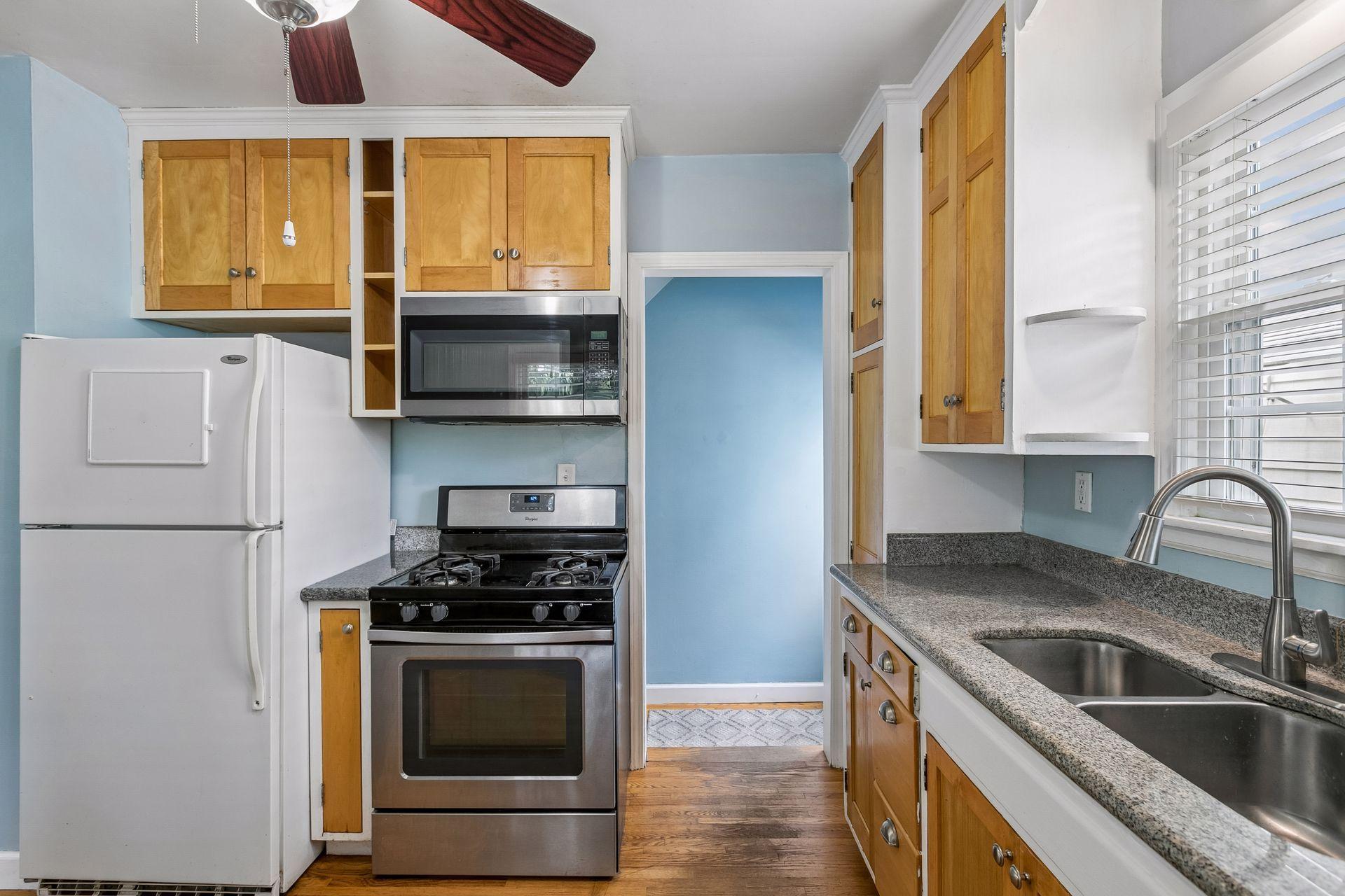 3514 2 1/2 Street Ne Property Photo 3