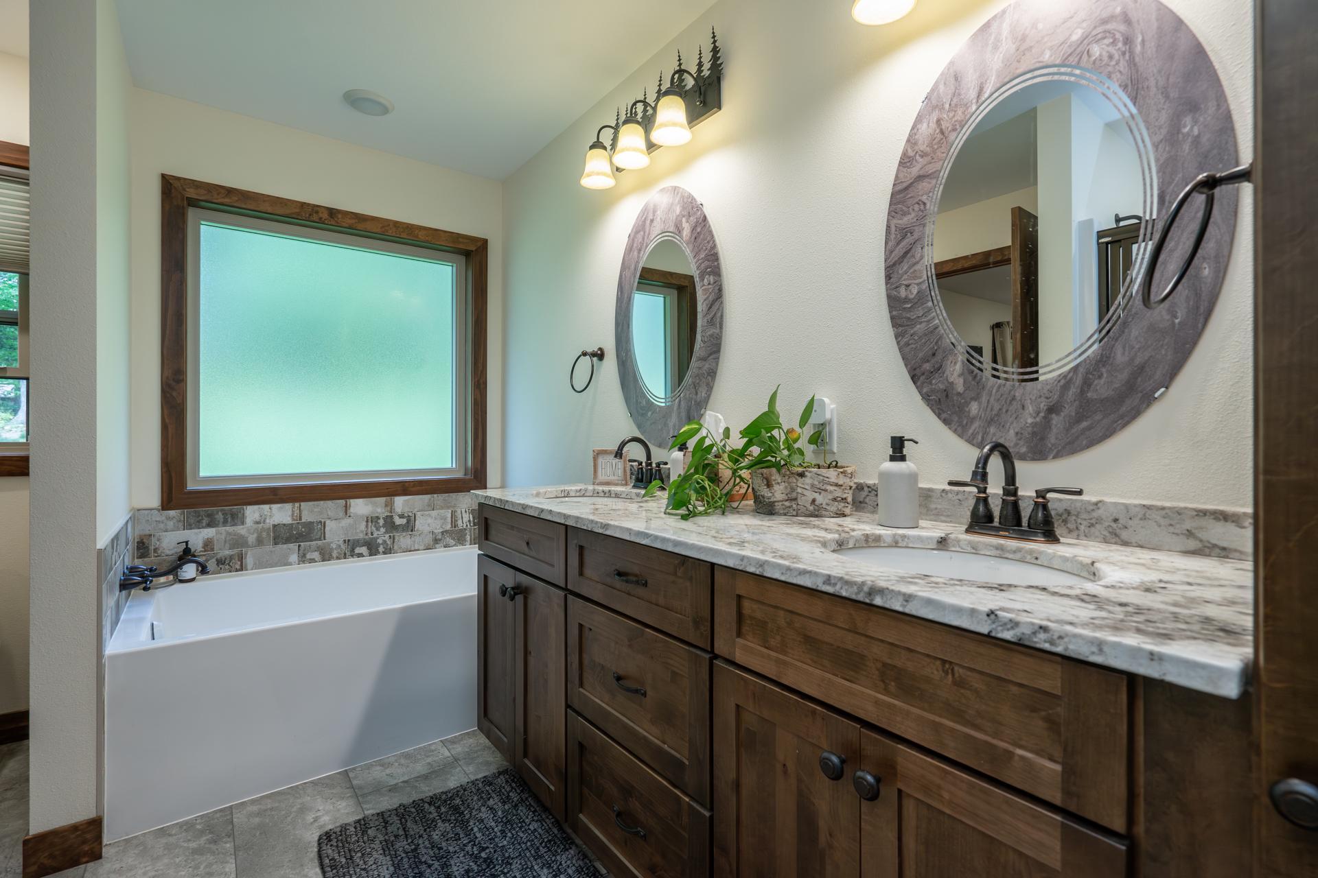 25873 Trailside Run Property Photo 32