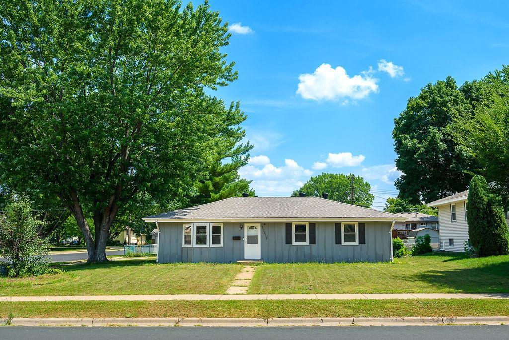 12611 Kipling Avenue S Property Photo 1