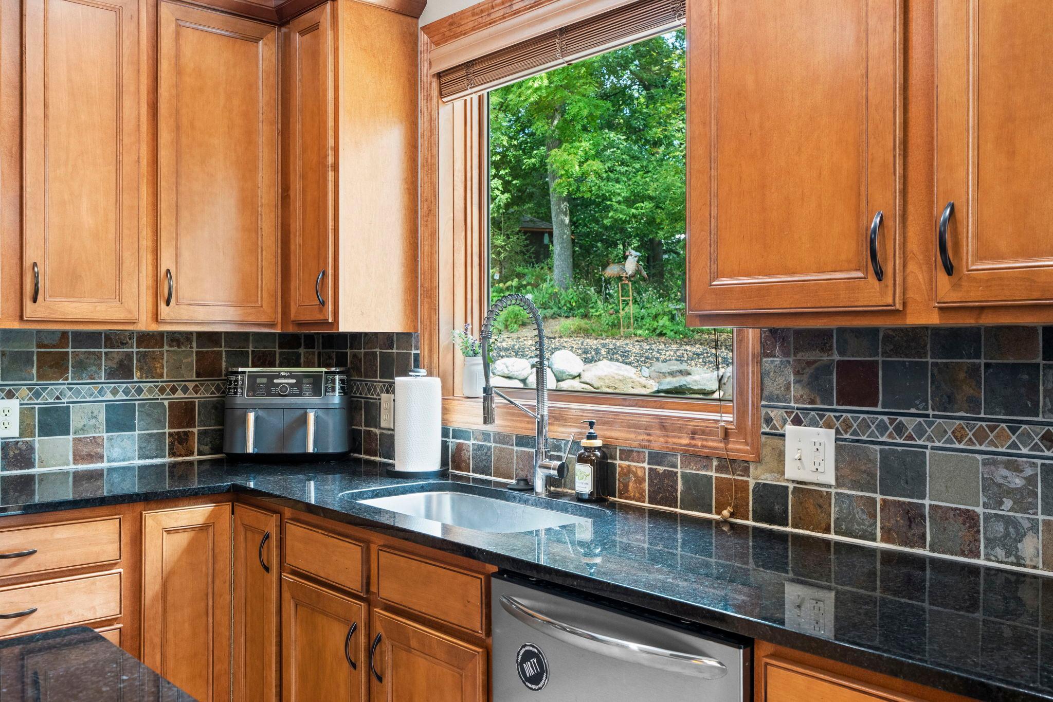 13265 Quebec Avenue Property Photo 25