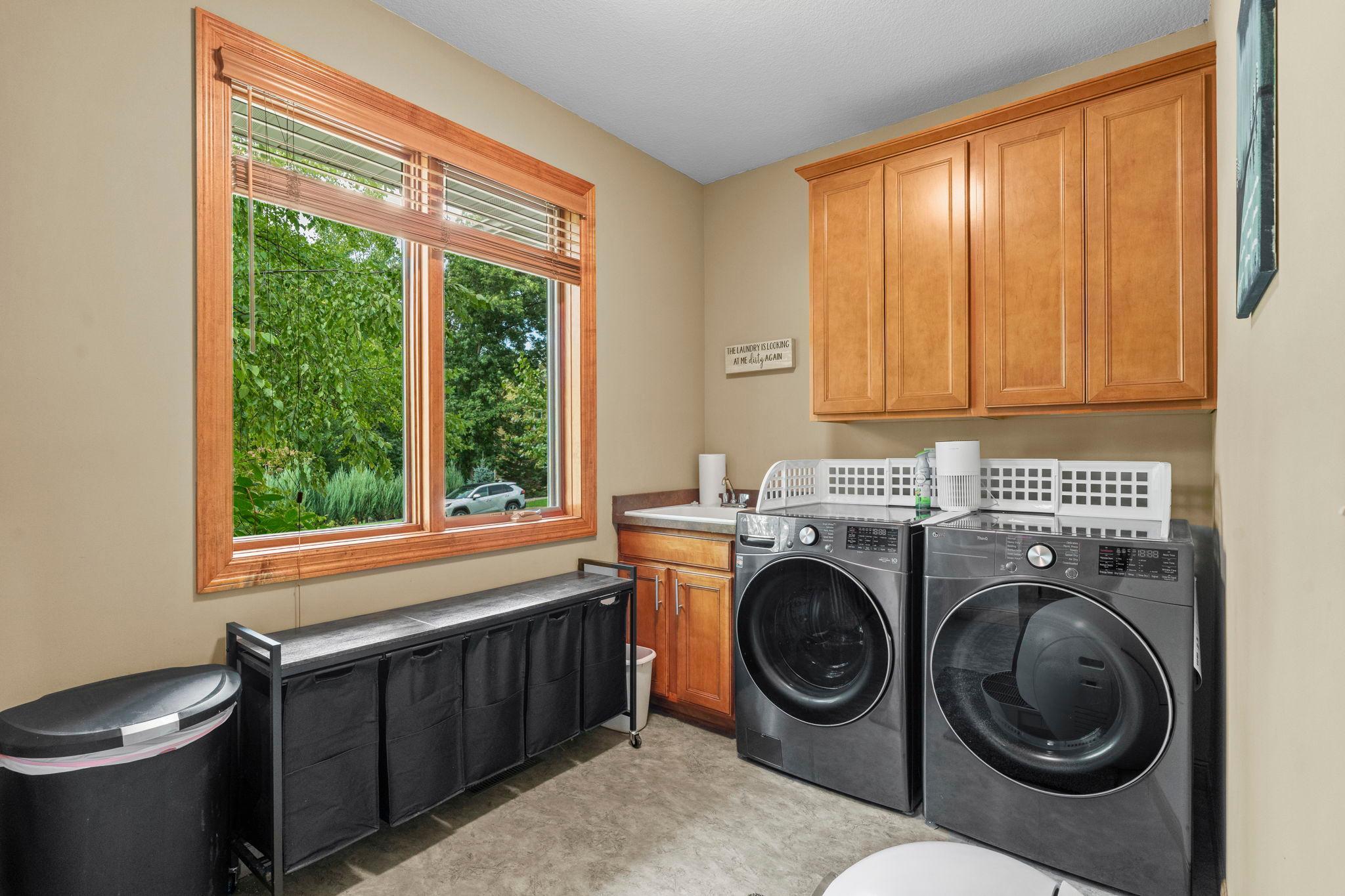 13265 Quebec Avenue Property Photo 27