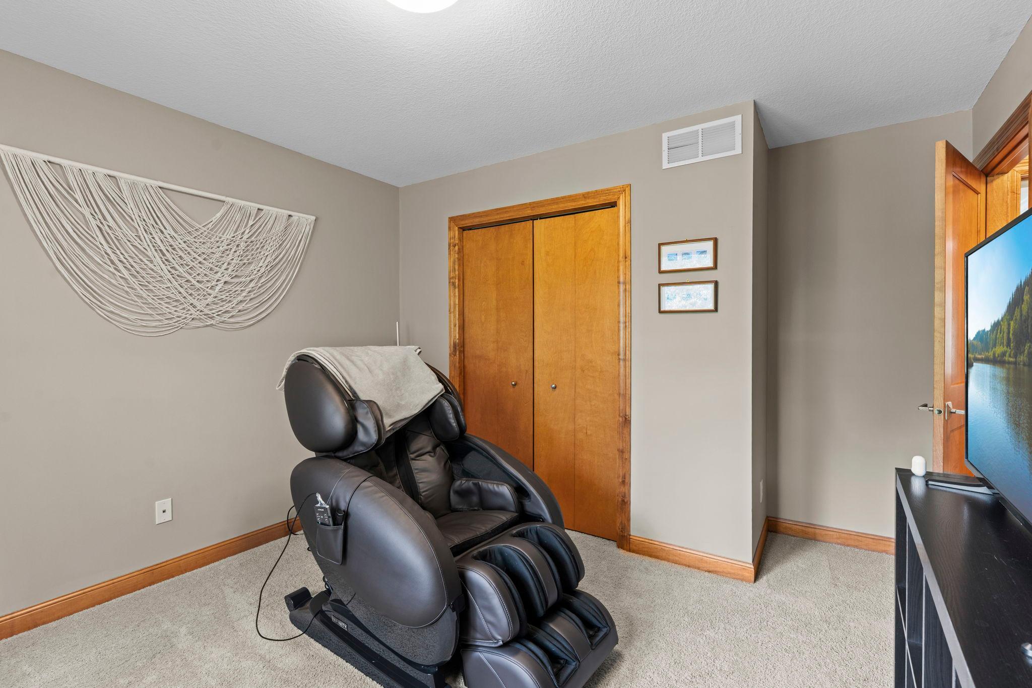 13265 Quebec Avenue Property Photo 41