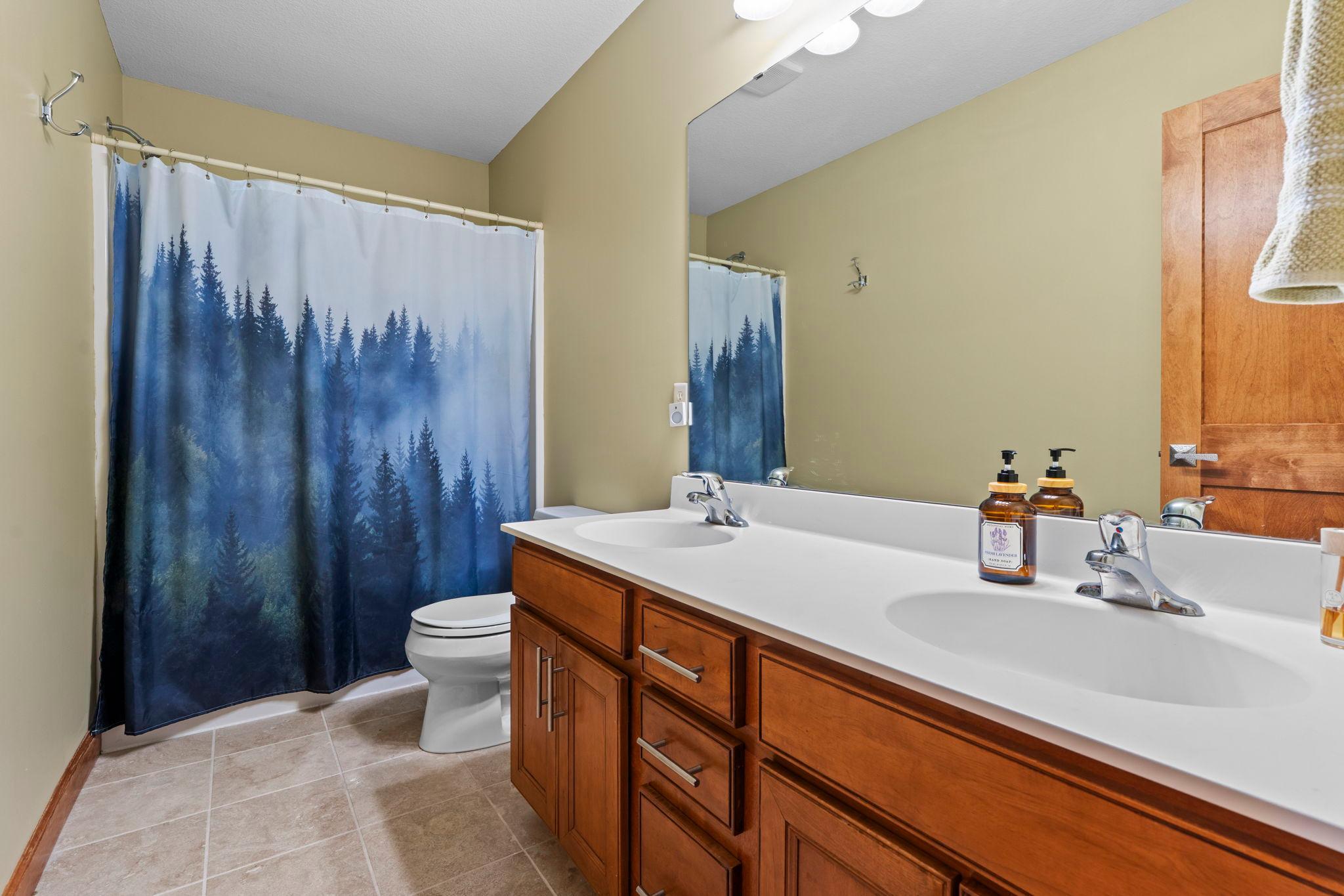 13265 Quebec Avenue Property Photo 46