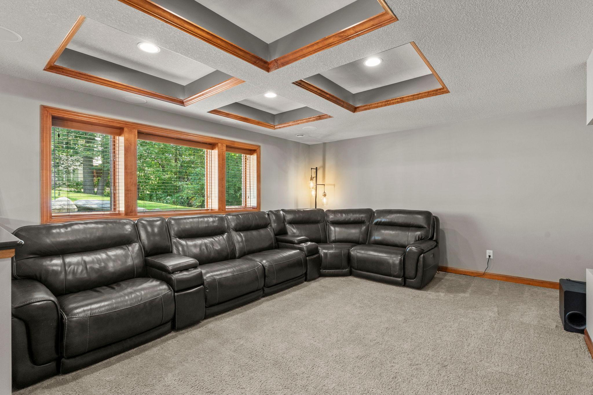 13265 Quebec Avenue Property Photo 49
