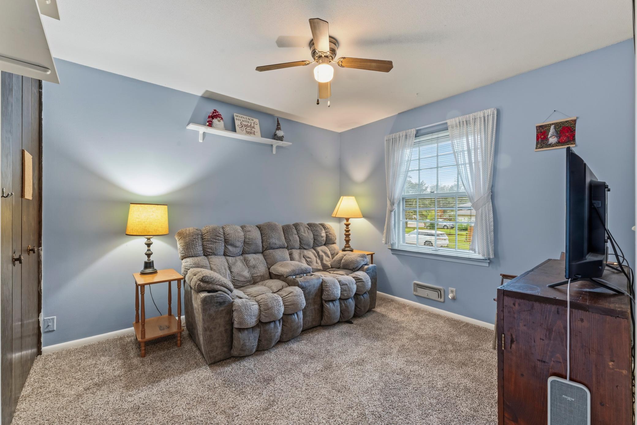 829 Oriole Drive Property Photo 8
