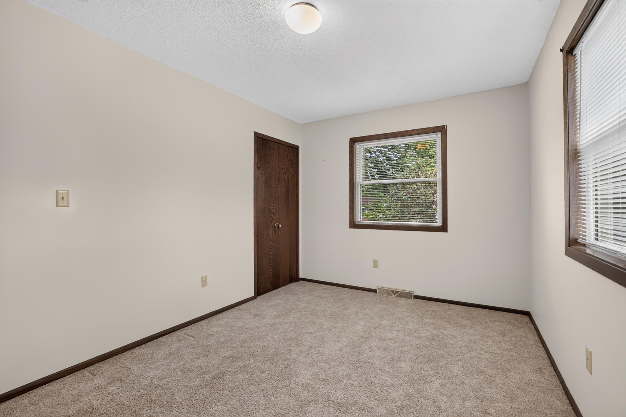 2332 4th Avenue Nw Property Photo 46