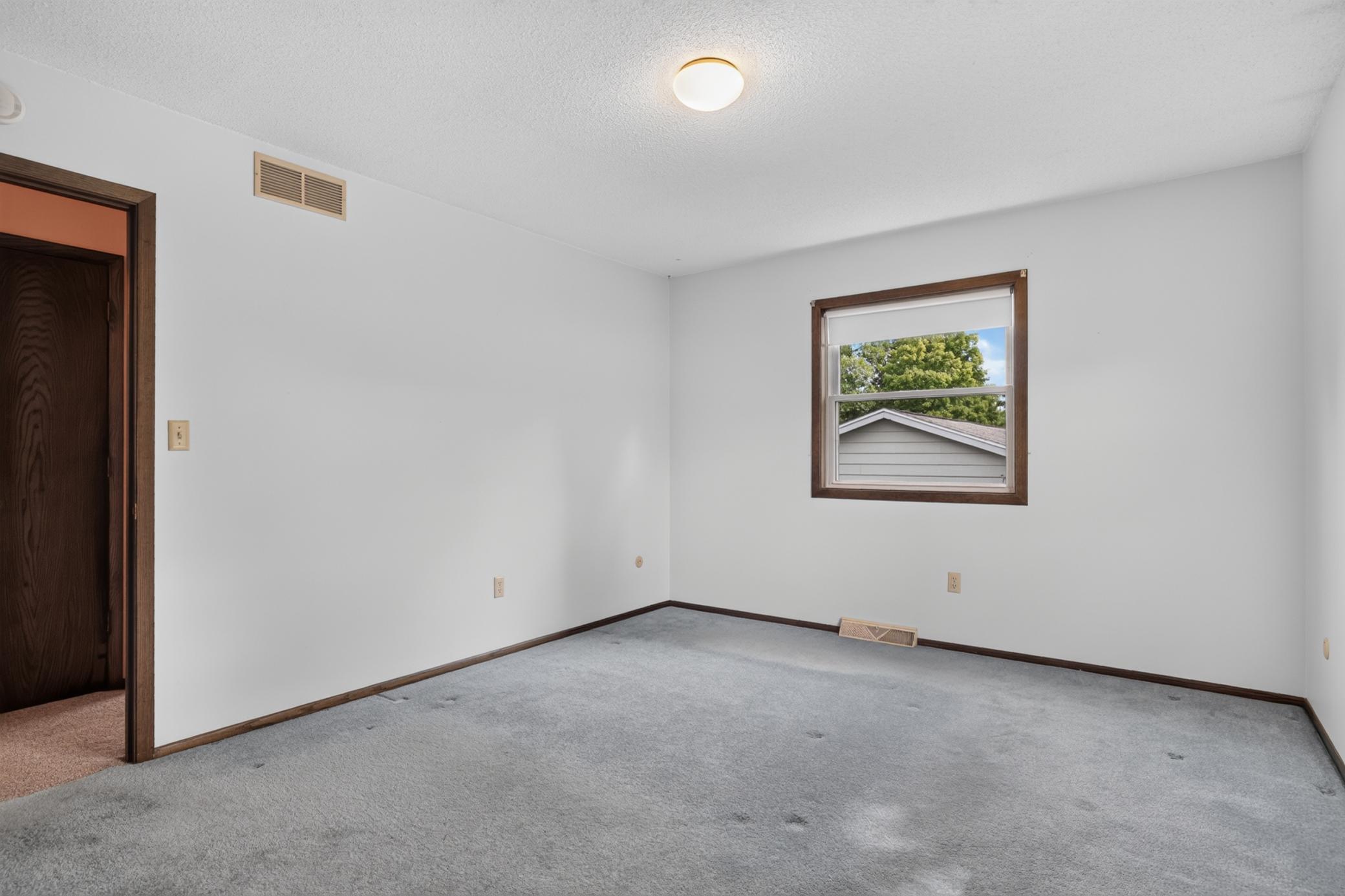 2332 4th Avenue Nw Property Photo 57