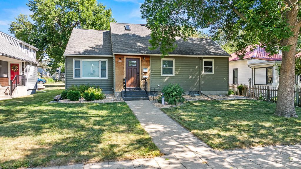 404 Walnut Street Property Photo 5