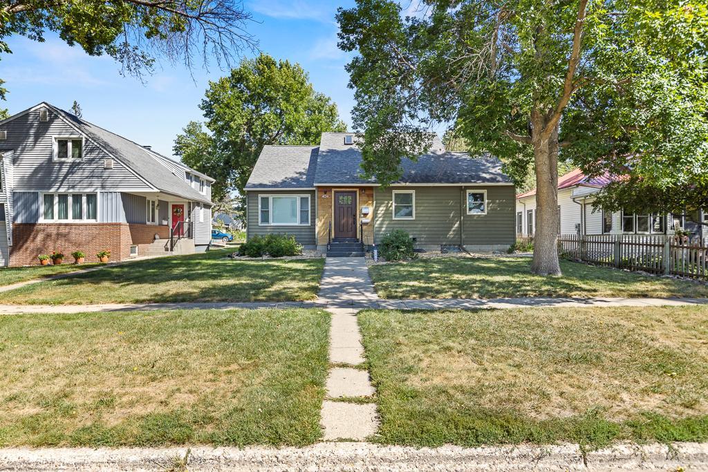 404 Walnut Street Property Photo 7