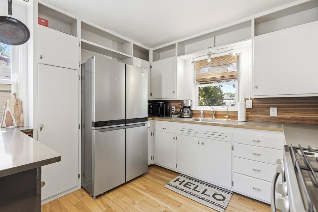 404 Walnut Street Property Photo 25