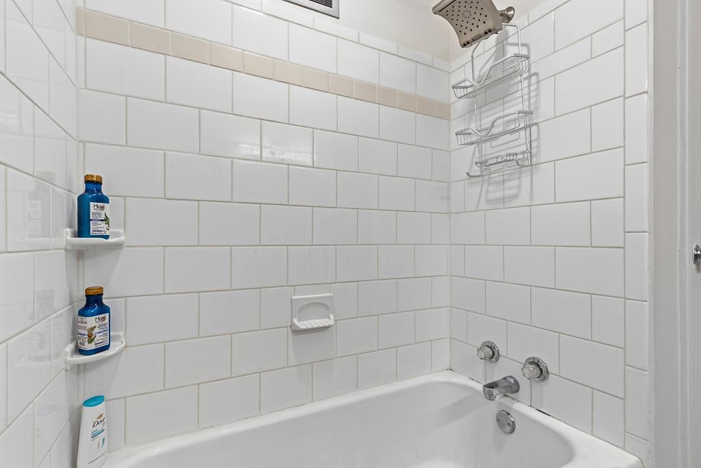 404 Walnut Street Property Photo 40
