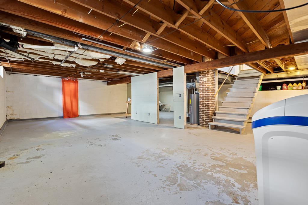 404 Walnut Street Property Photo 47