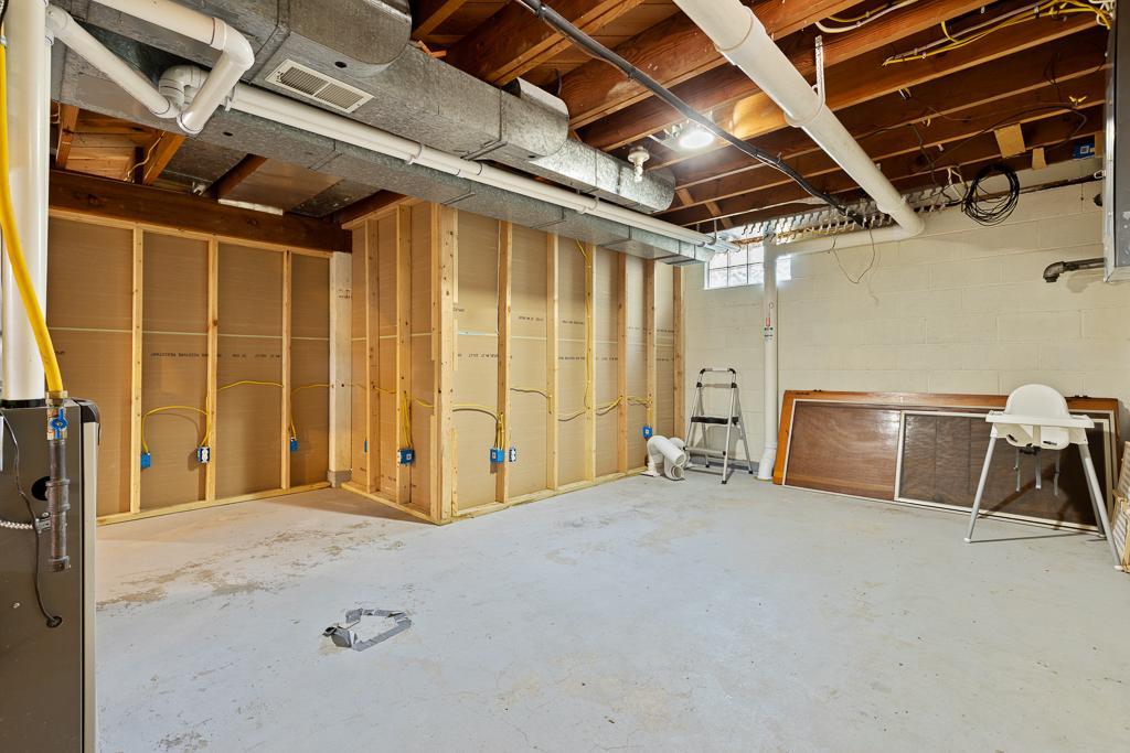 404 Walnut Street Property Photo 50