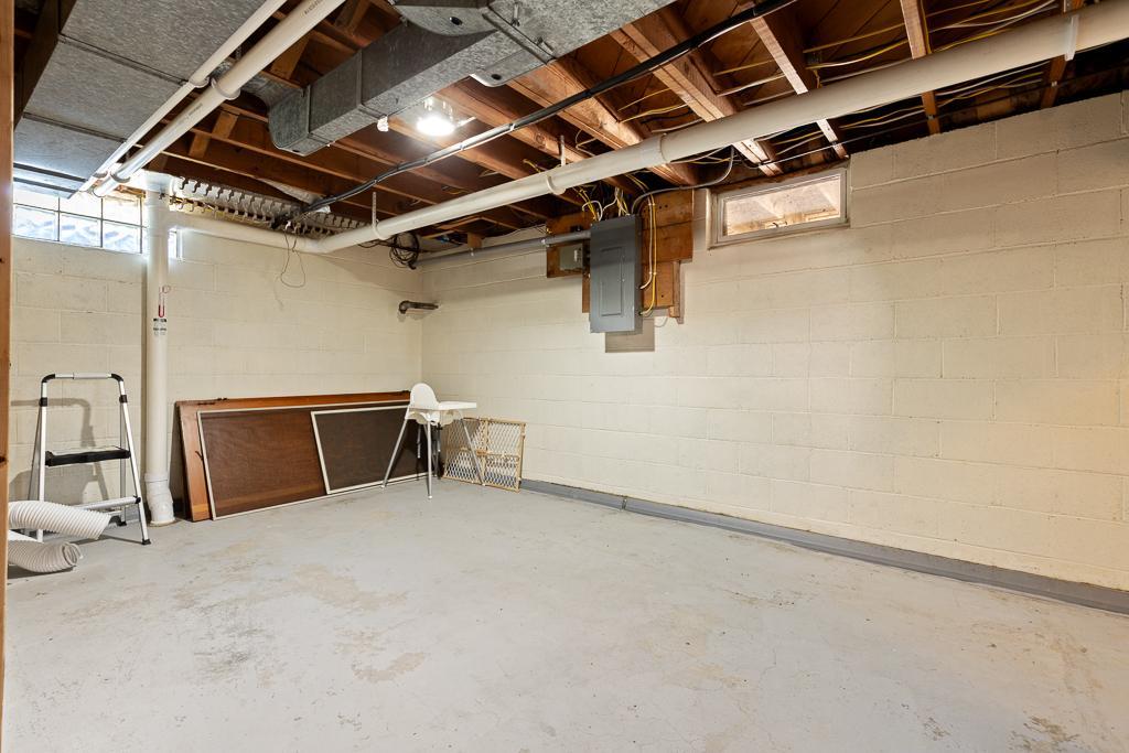 404 Walnut Street Property Photo 51