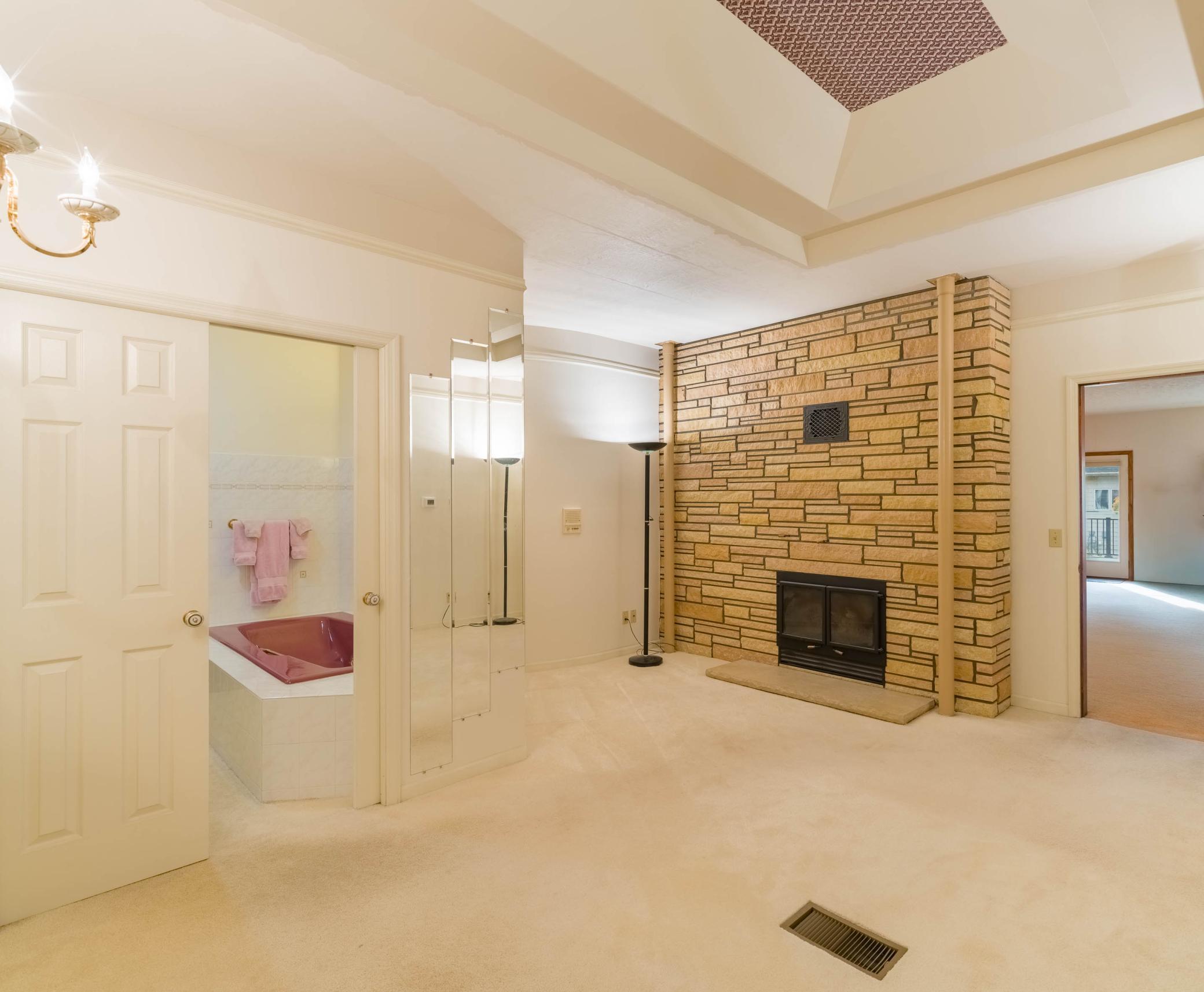 8906 Eyota Way Property Photo 11