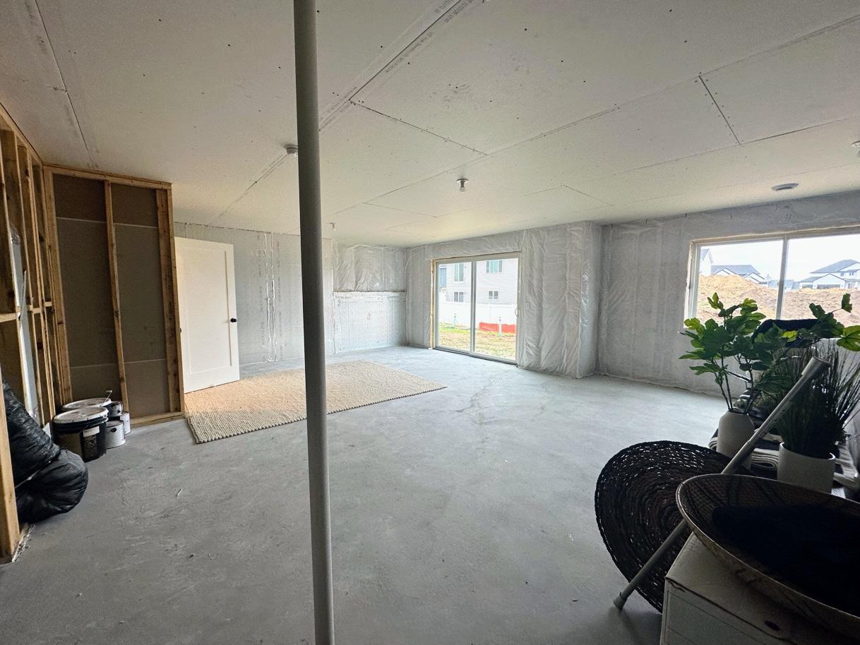 5380 176th Street Property Photo 35