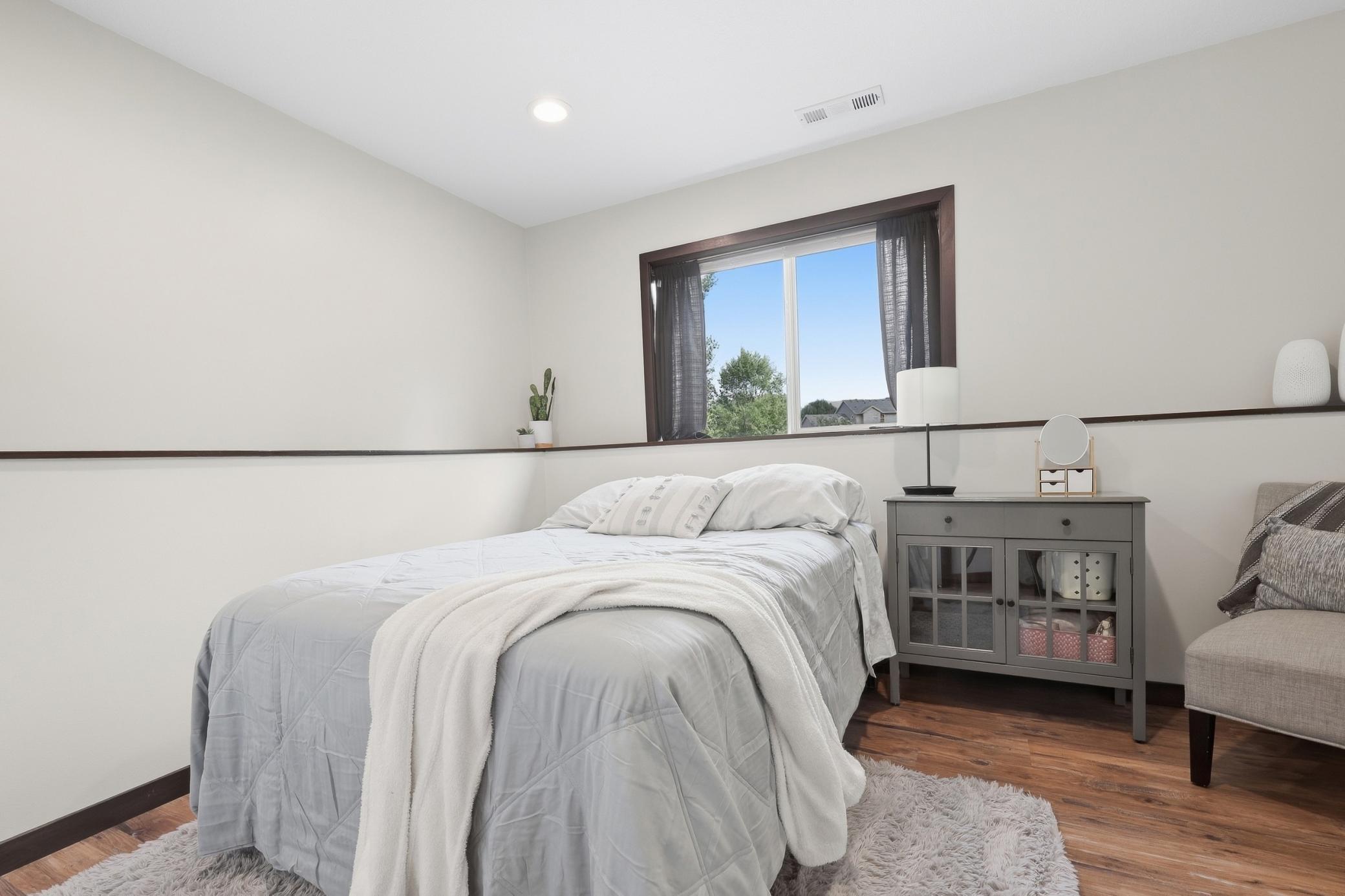 8796 Ebersole Avenue Property Photo 34