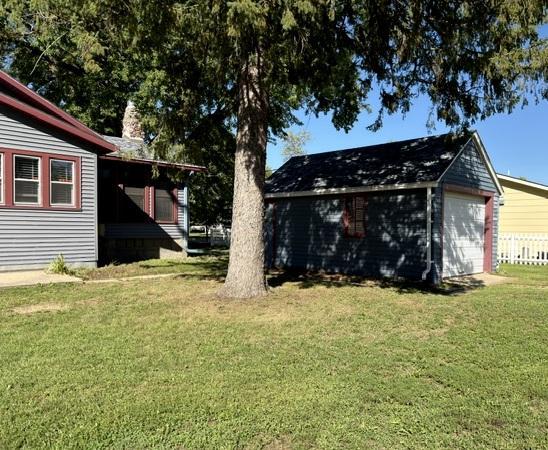 845 12th Street Property Photo 31