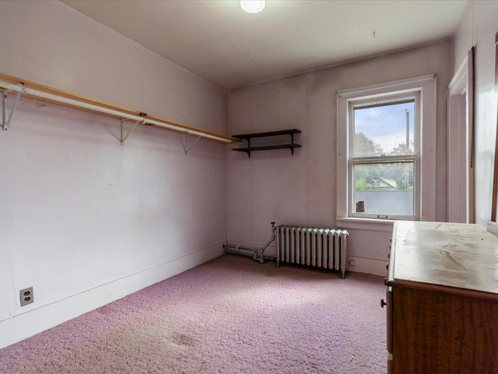 824 10th Avenue Ne Property Photo 16