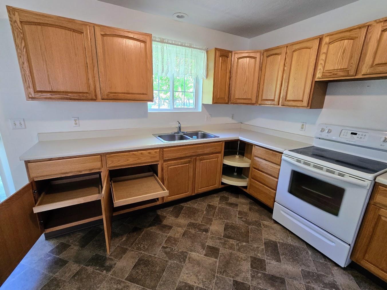 163 Ridgeview Drive Property Photo 10