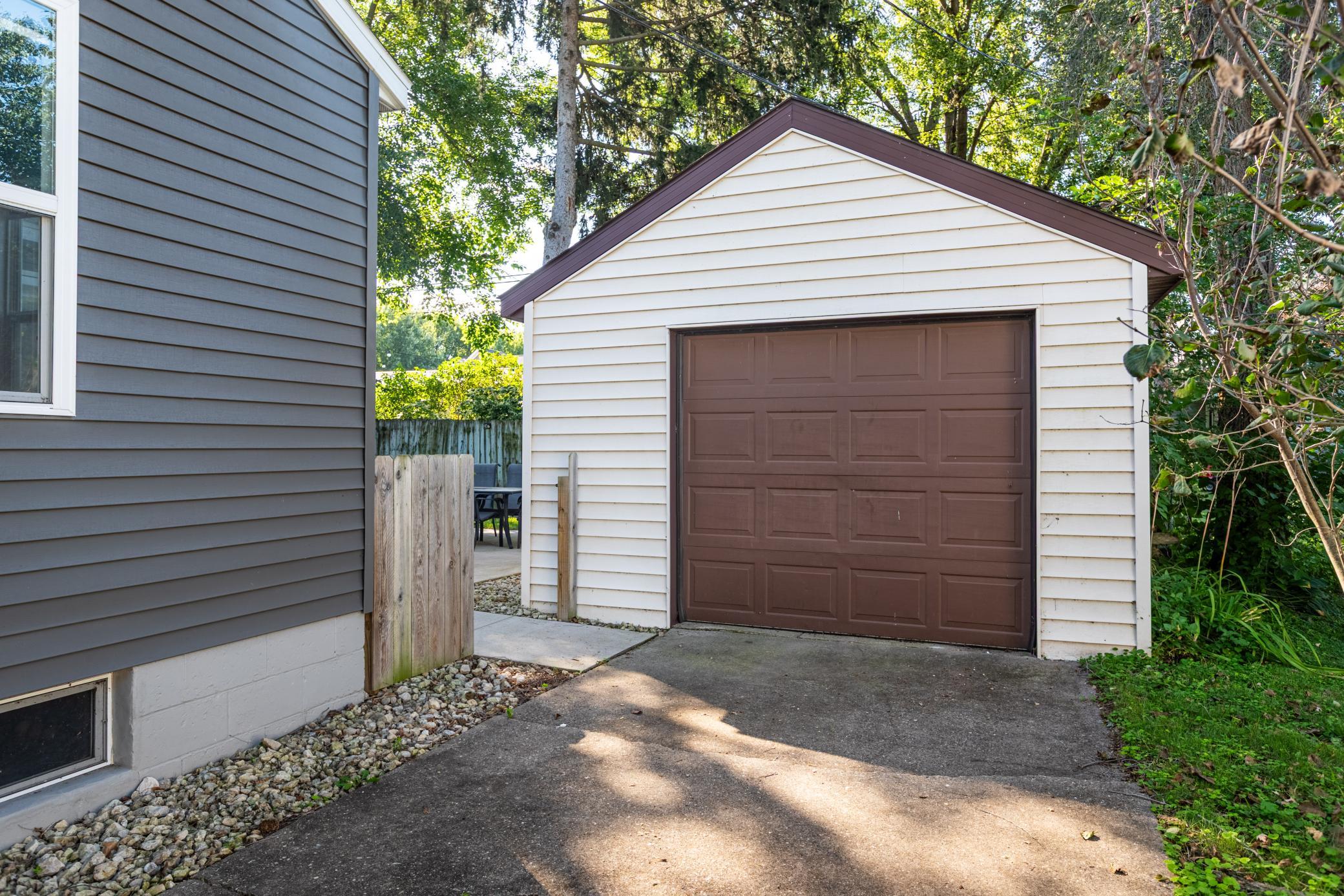 810 Hanson Road Property Photo 25