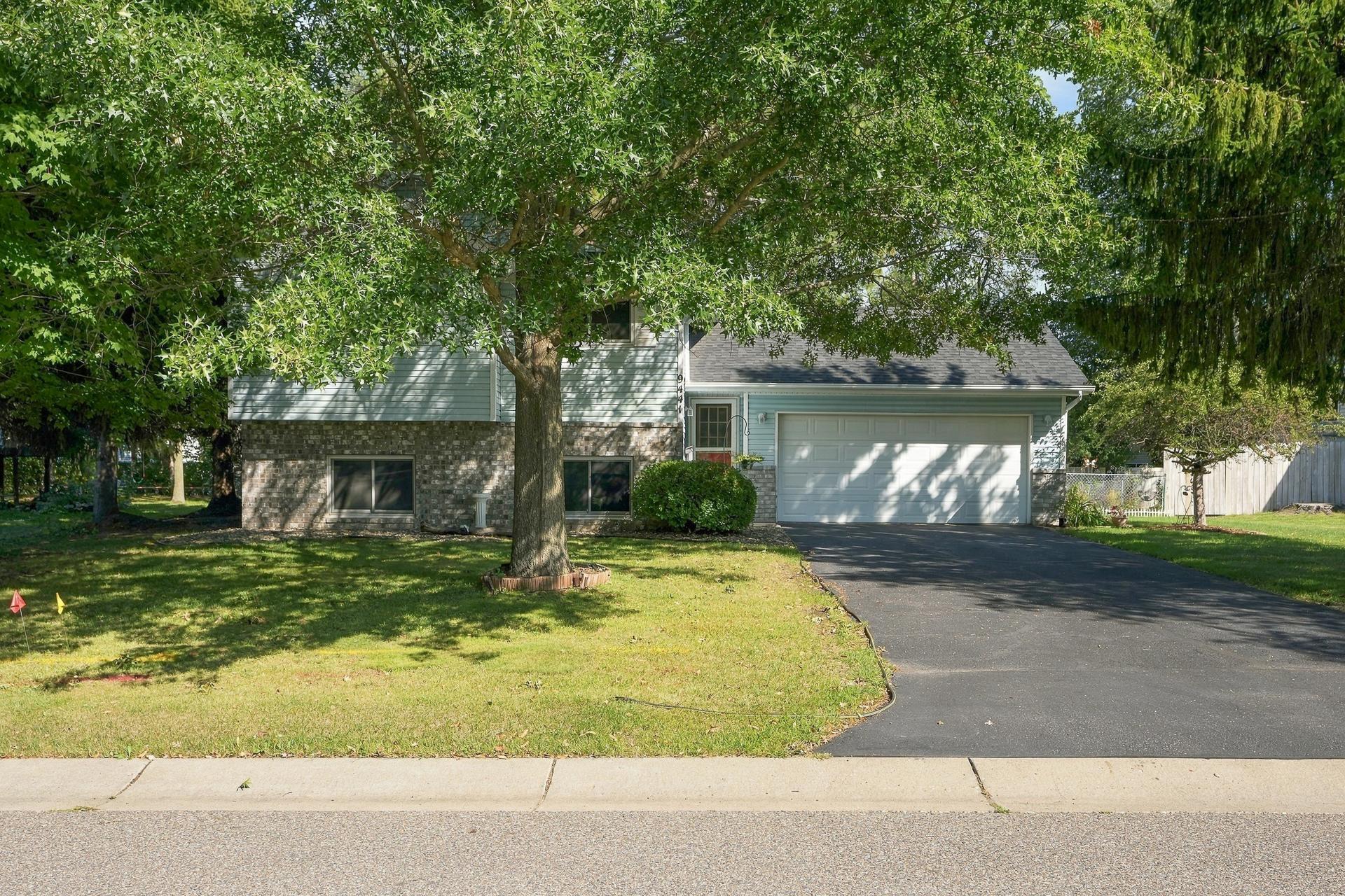 9441 Hames Avenue S Property Photo 4