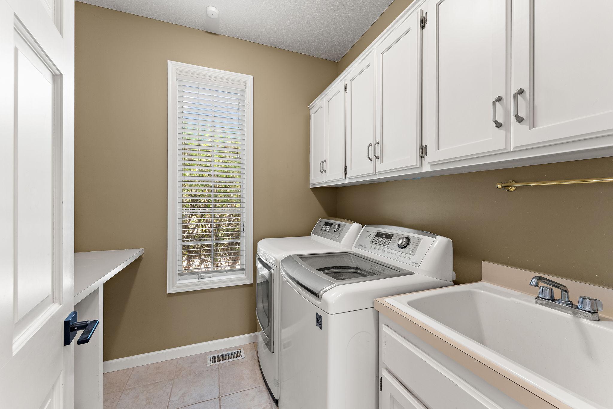 3749 Fairway Drive Property Photo 29
