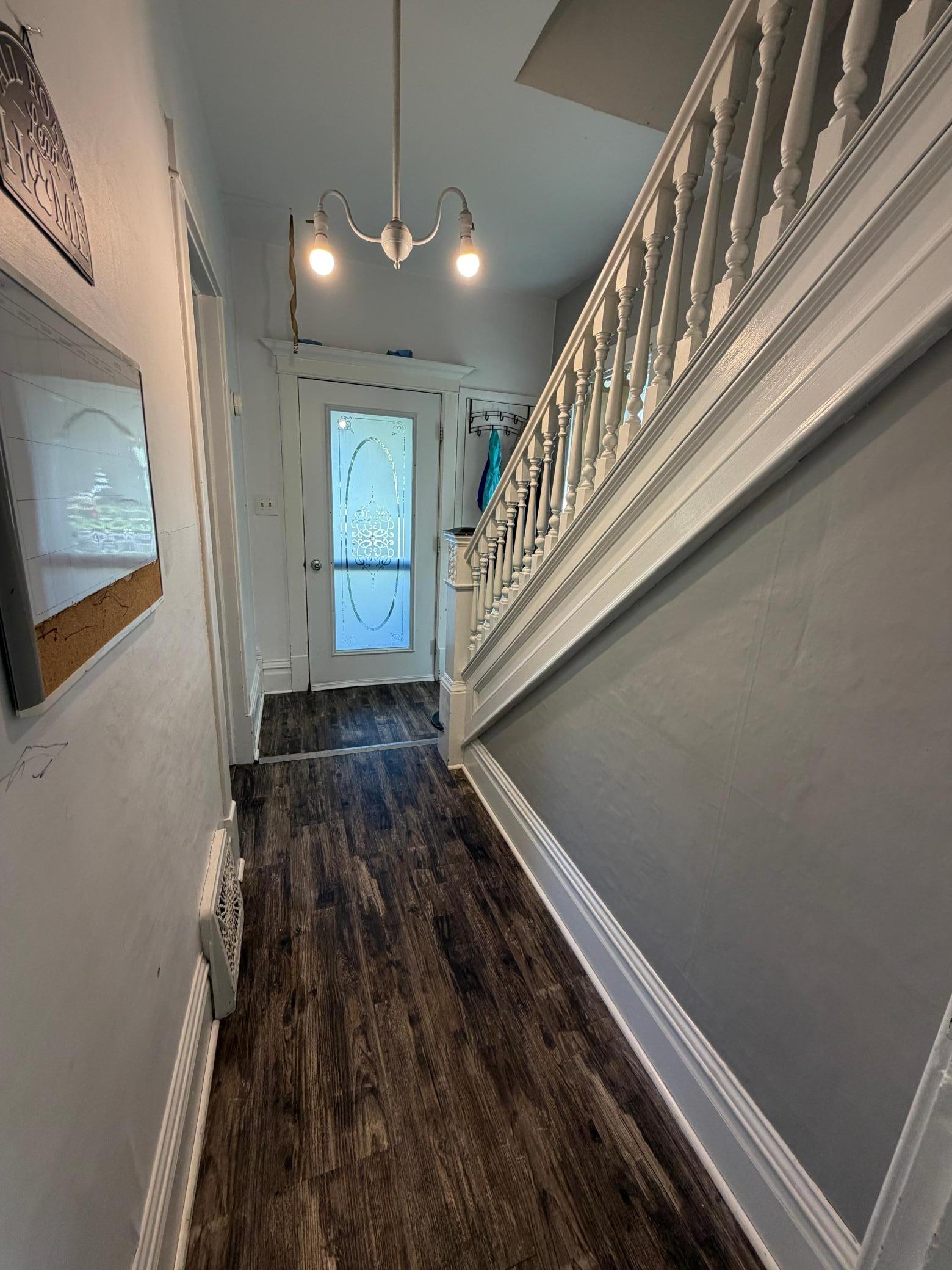 308 Center Street E Property Photo 2