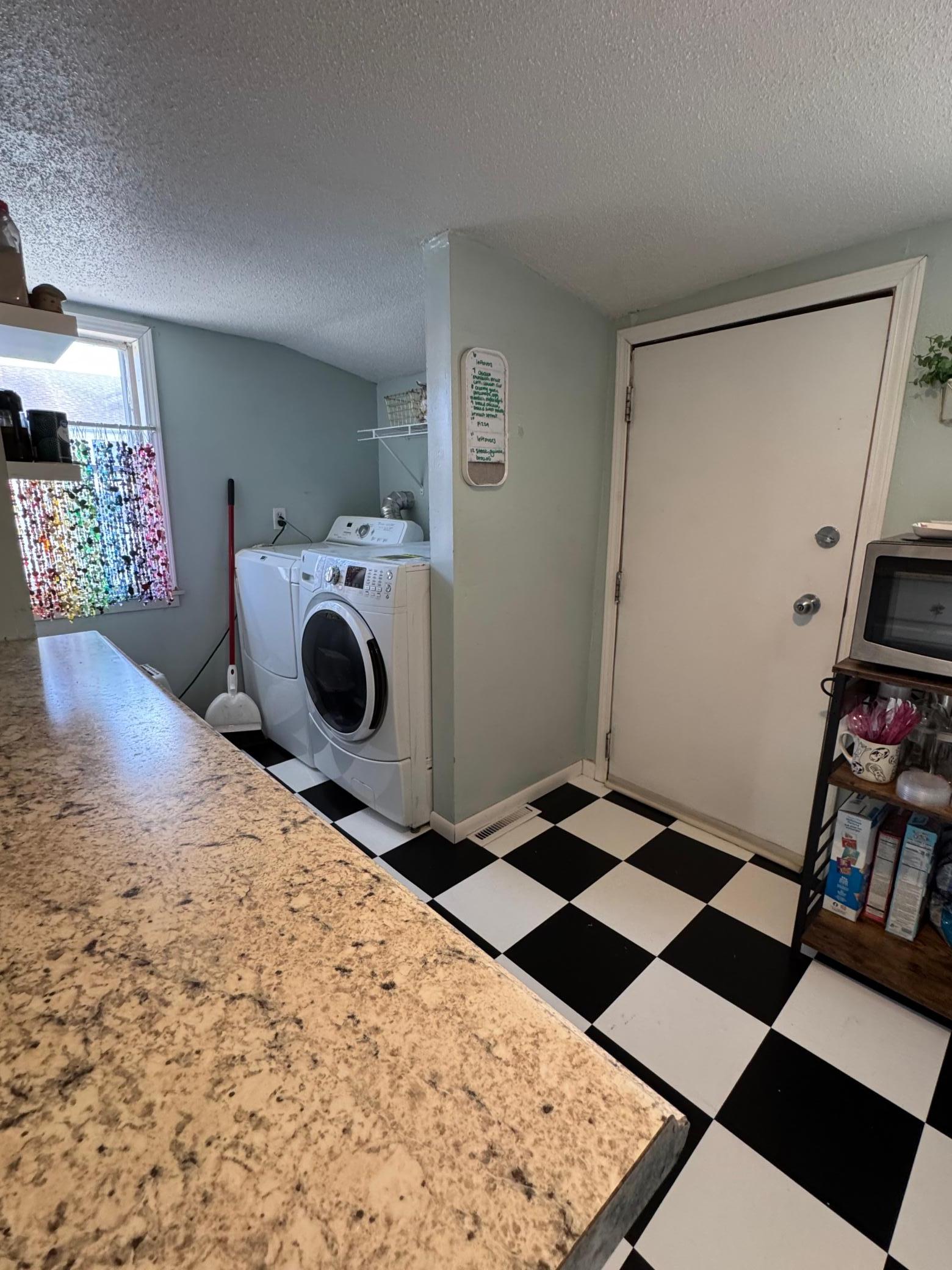 219 16th Street N Property Photo 6