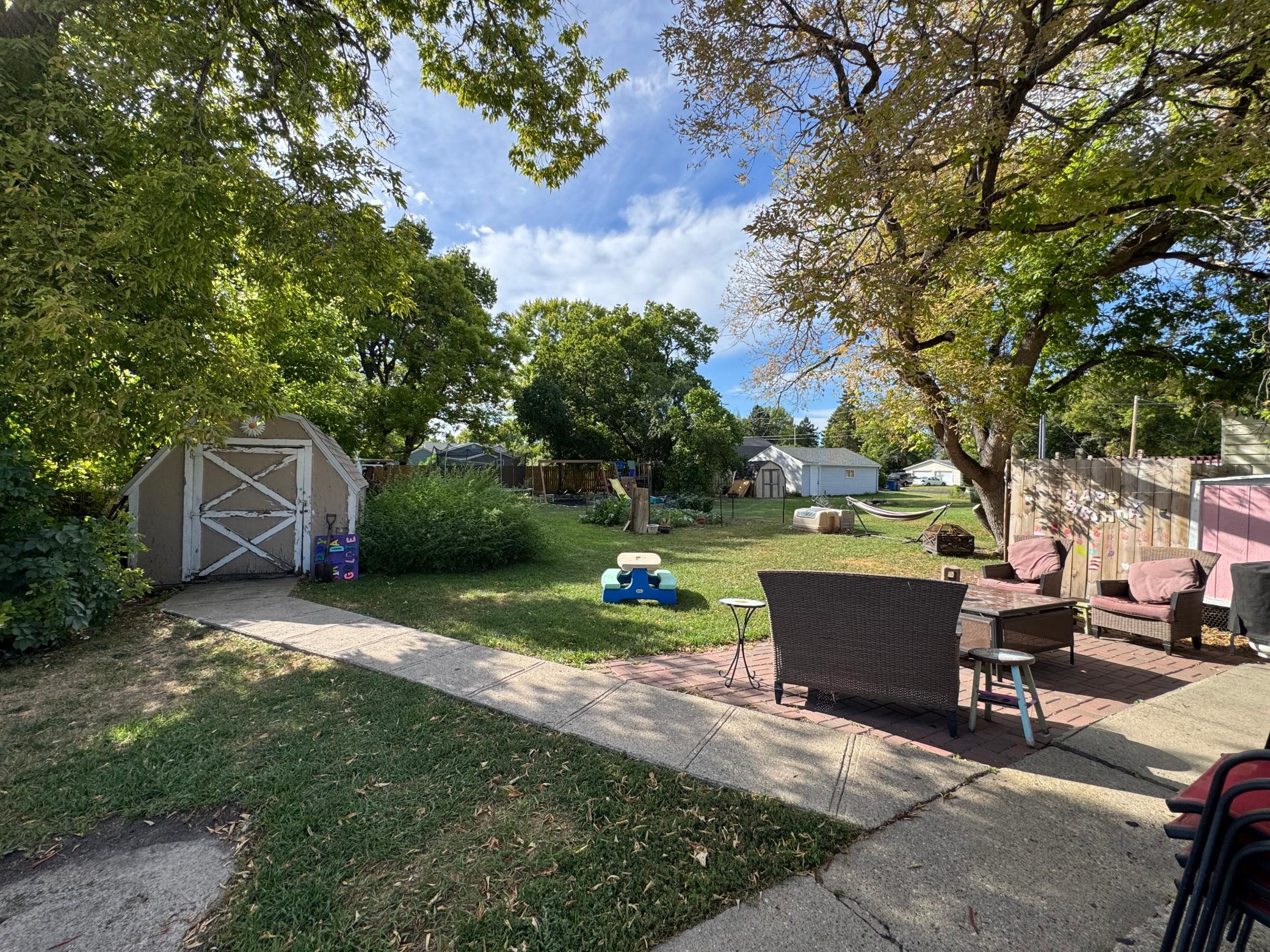 219 16th Street N Property Photo 18