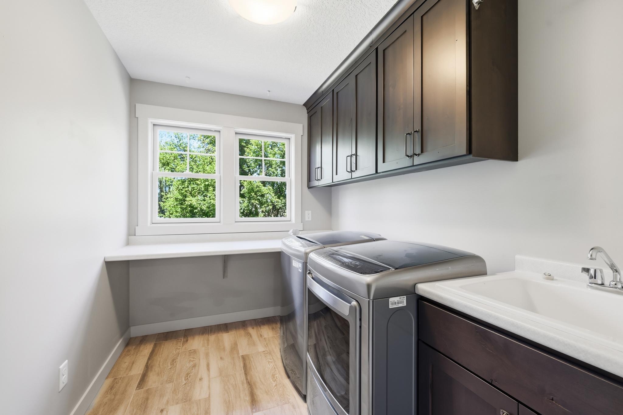 332 Lindsay Road Property Photo 45
