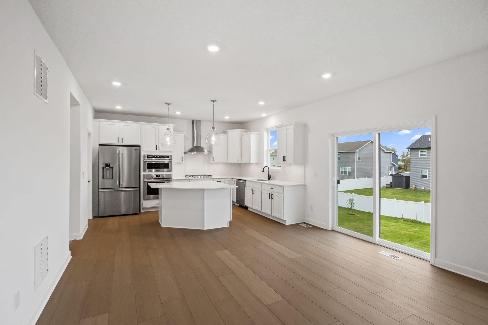 1081 Achilles Drive Property Photo 3