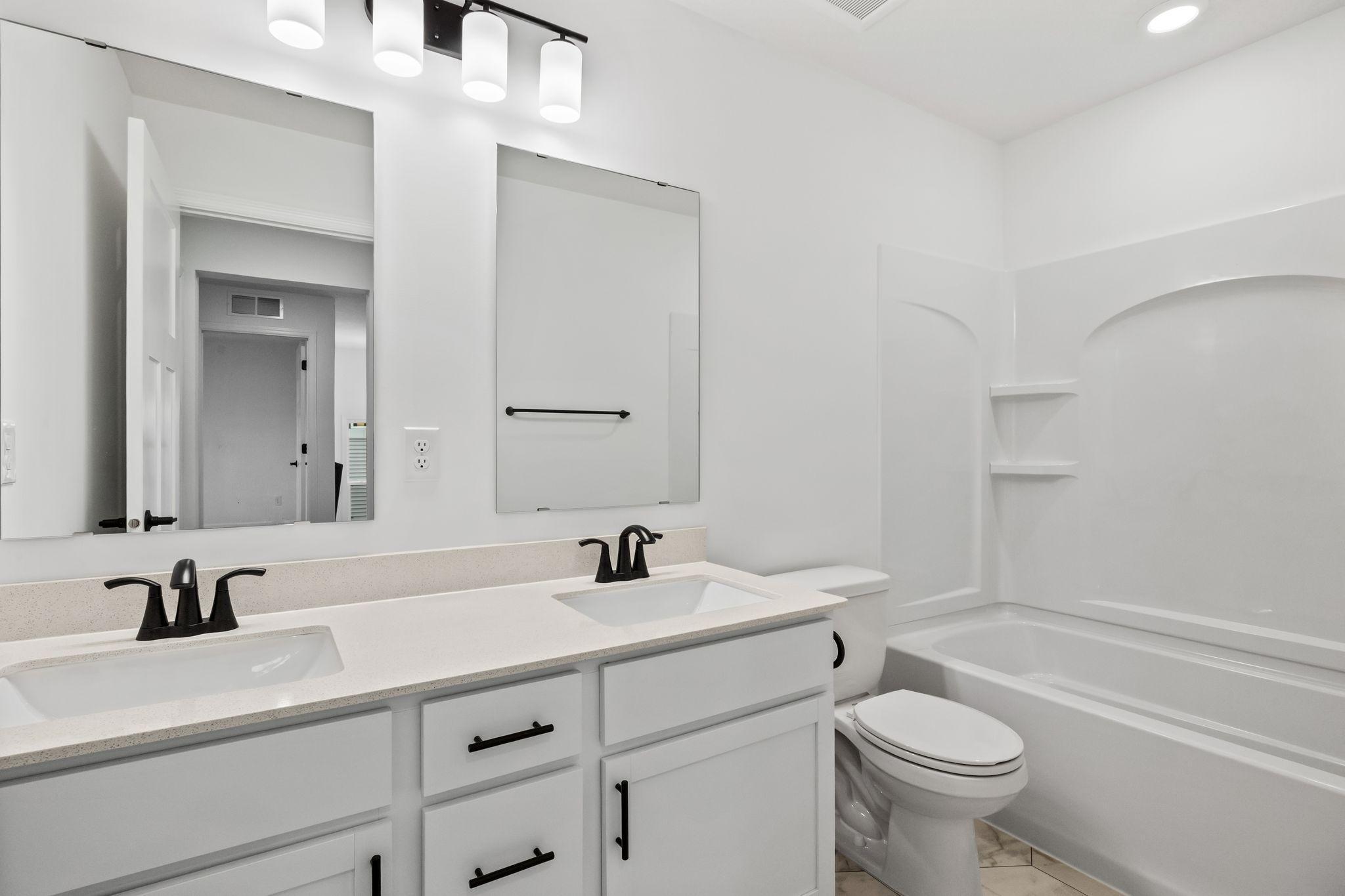 1081 Achilles Drive Property Photo 14