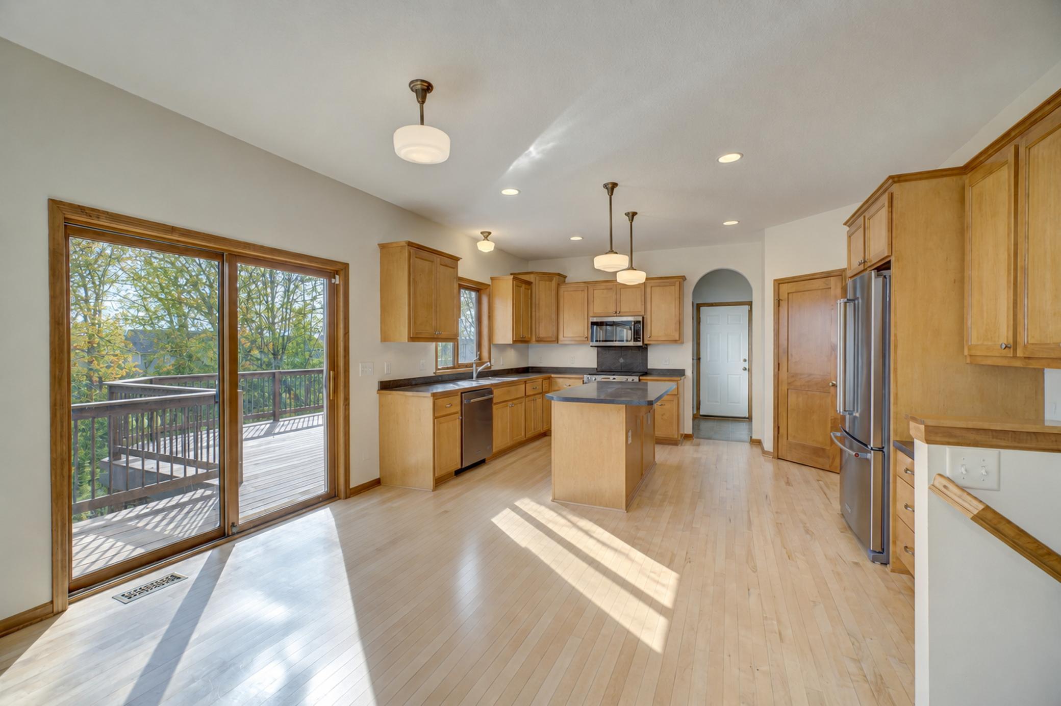 3337 Staples Place Property Photo 11