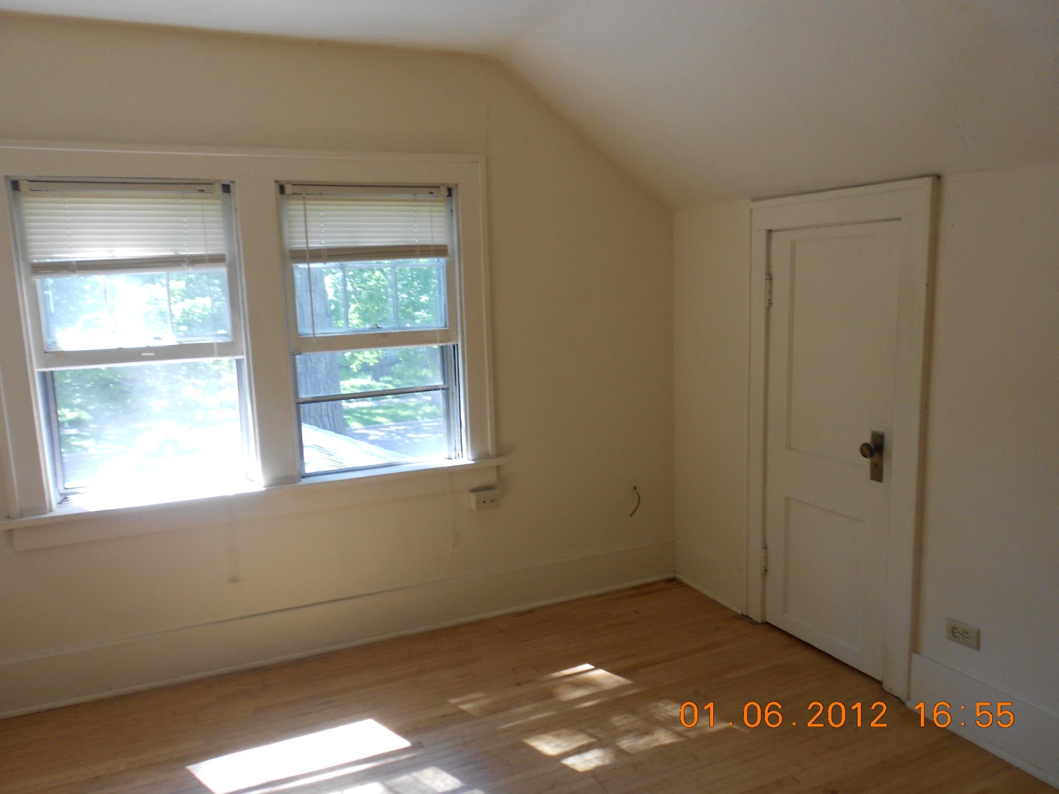 506 7th Avenue S Property Photo 11