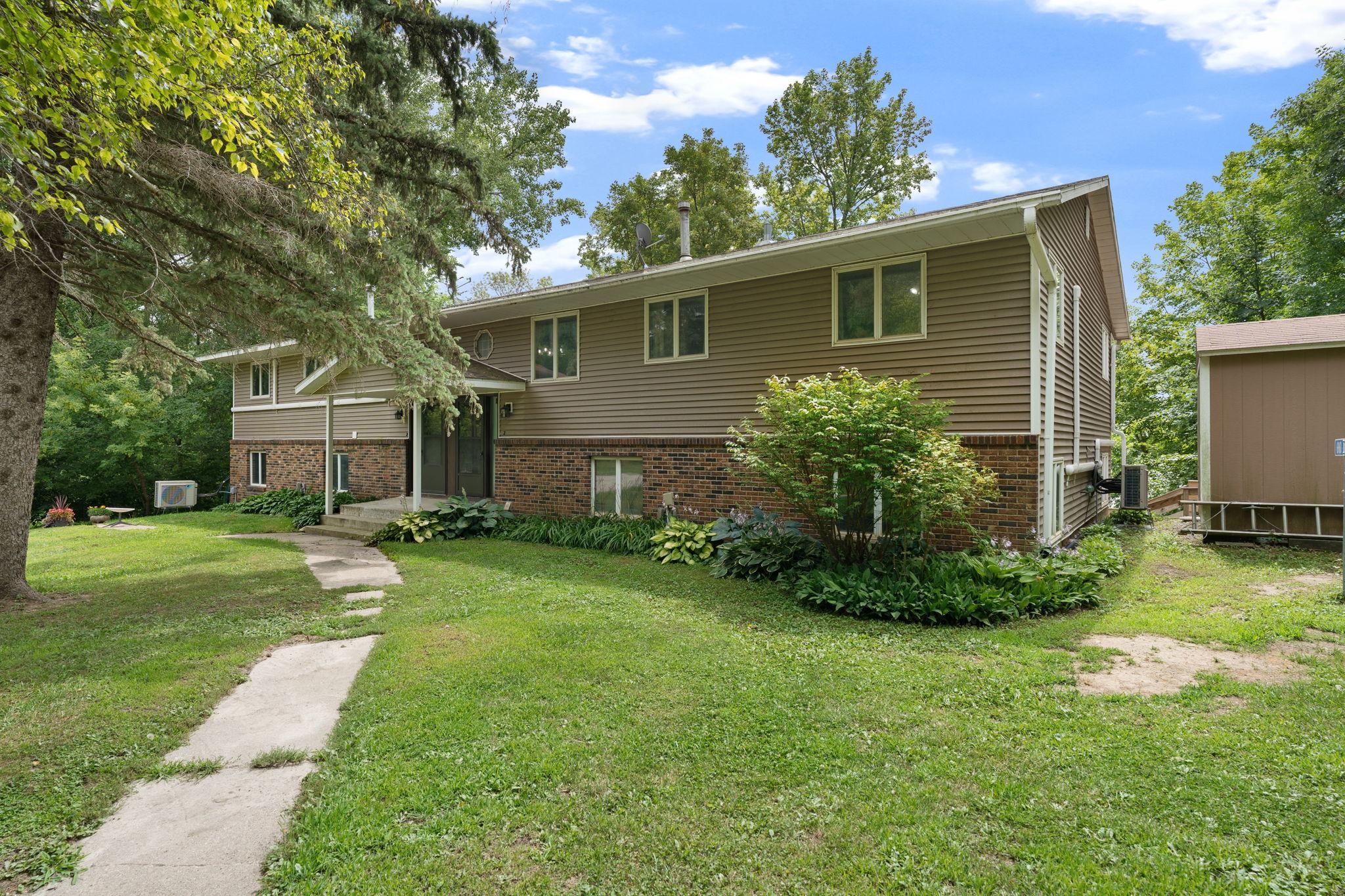 6960 French Lake Court Property Photo 1