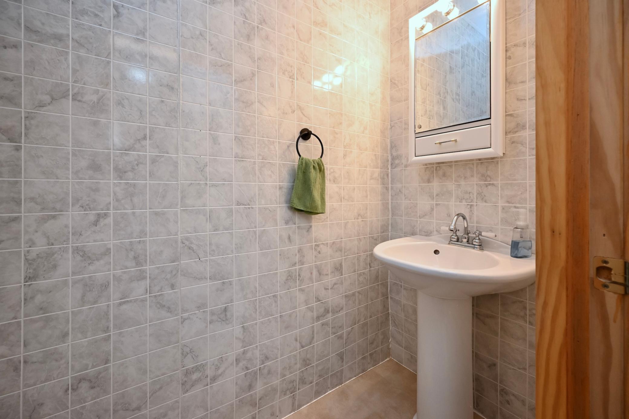 100 Benson Drive Property Photo 24