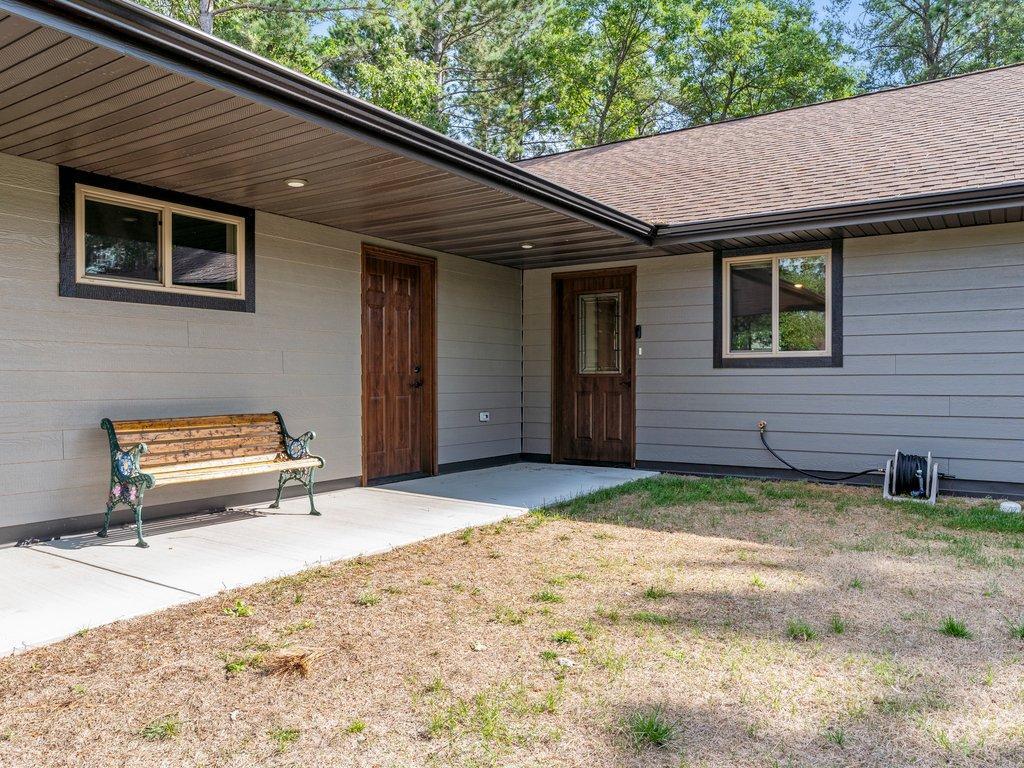 14470 Kimberlee Drive Property Photo 2