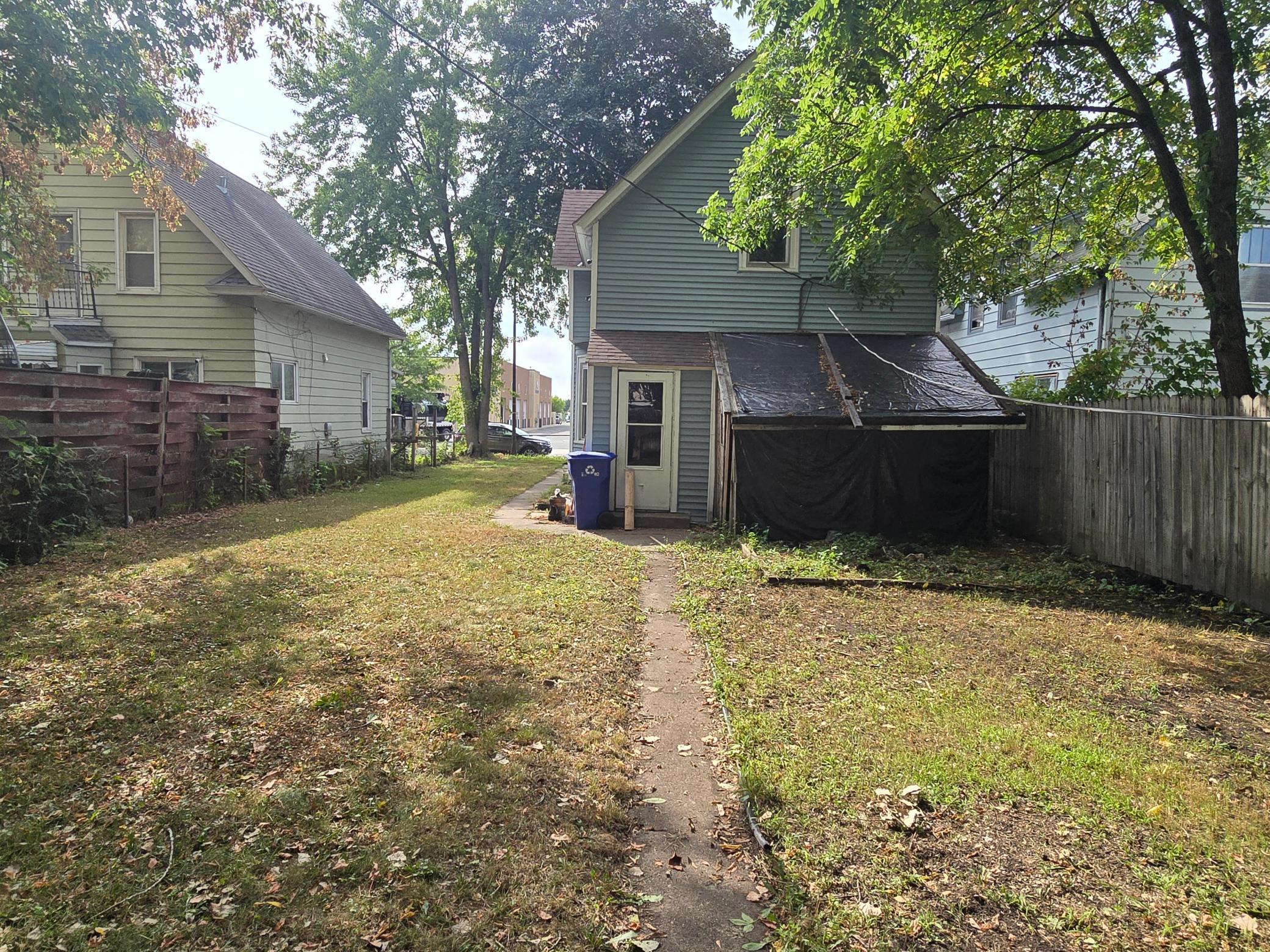 866 Duluth Street Property Photo 8