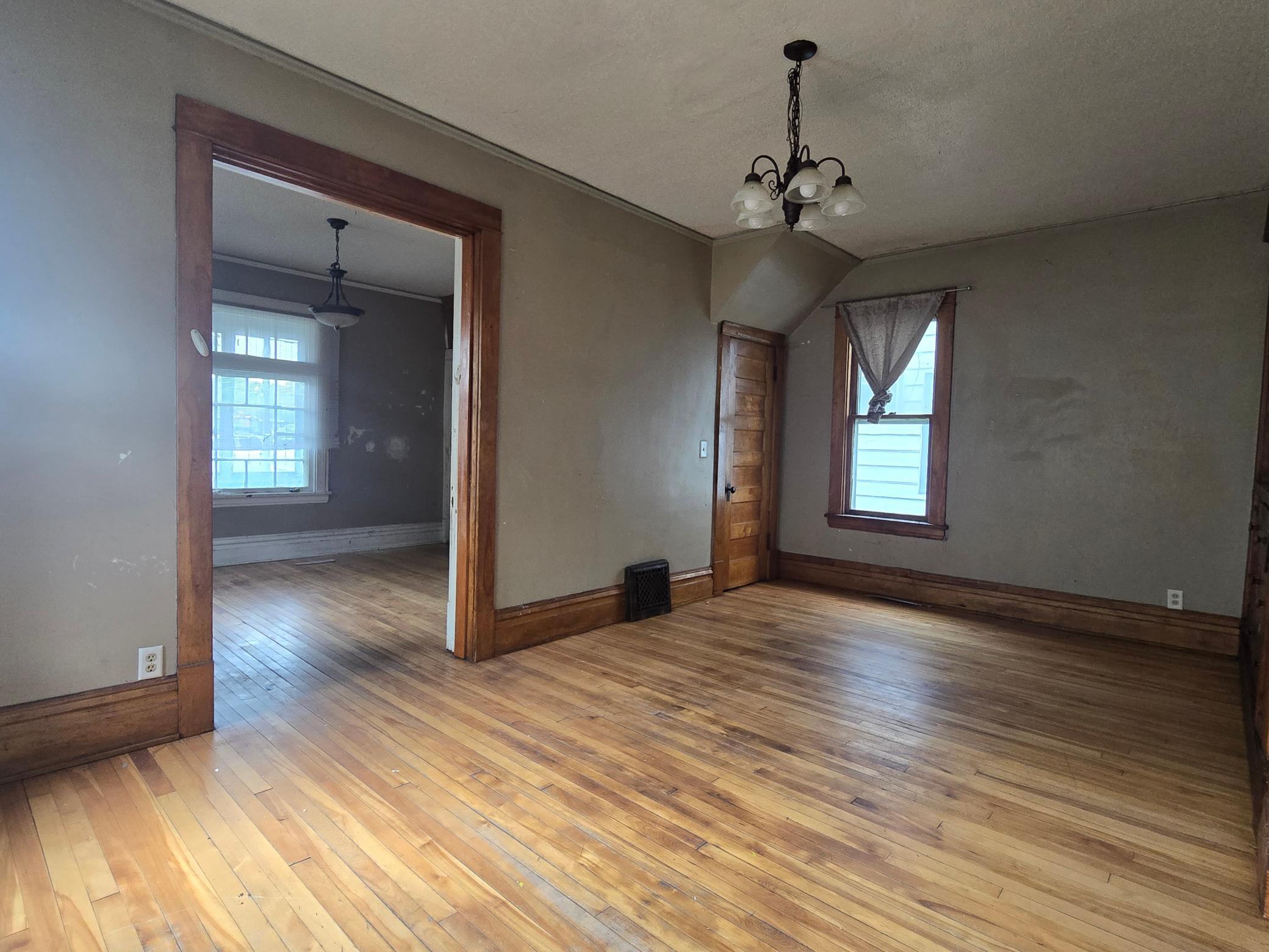 866 Duluth Street Property Photo 14