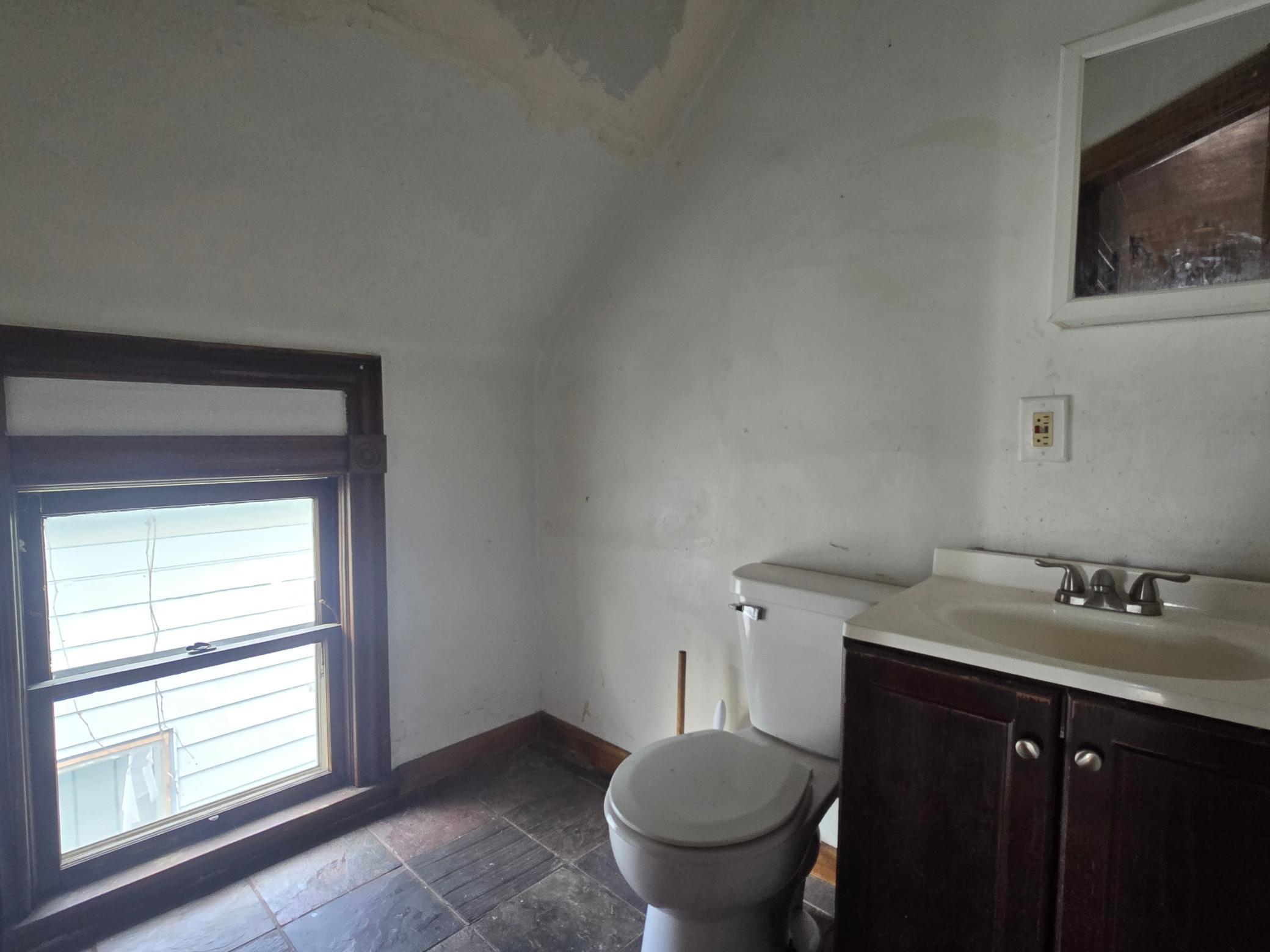 866 Duluth Street Property Photo 28