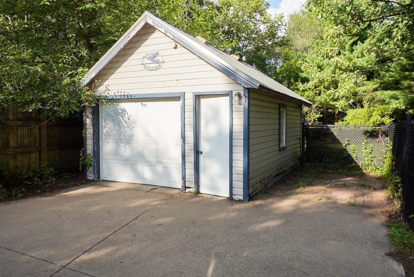 3128 Starr Avenue Property Photo 26