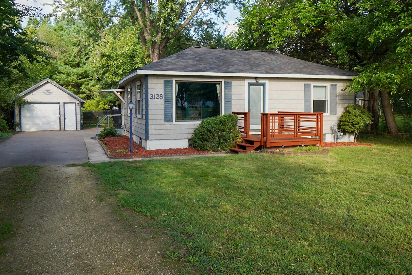 3128 Starr Avenue Property Photo 31