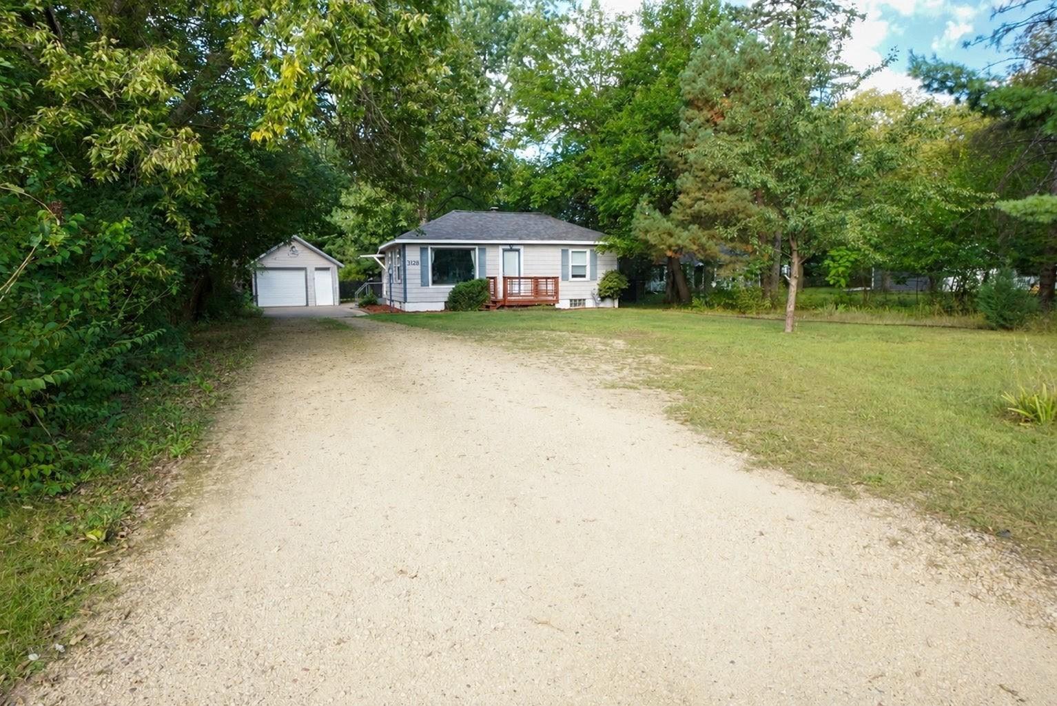 3128 Starr Avenue Property Photo 32
