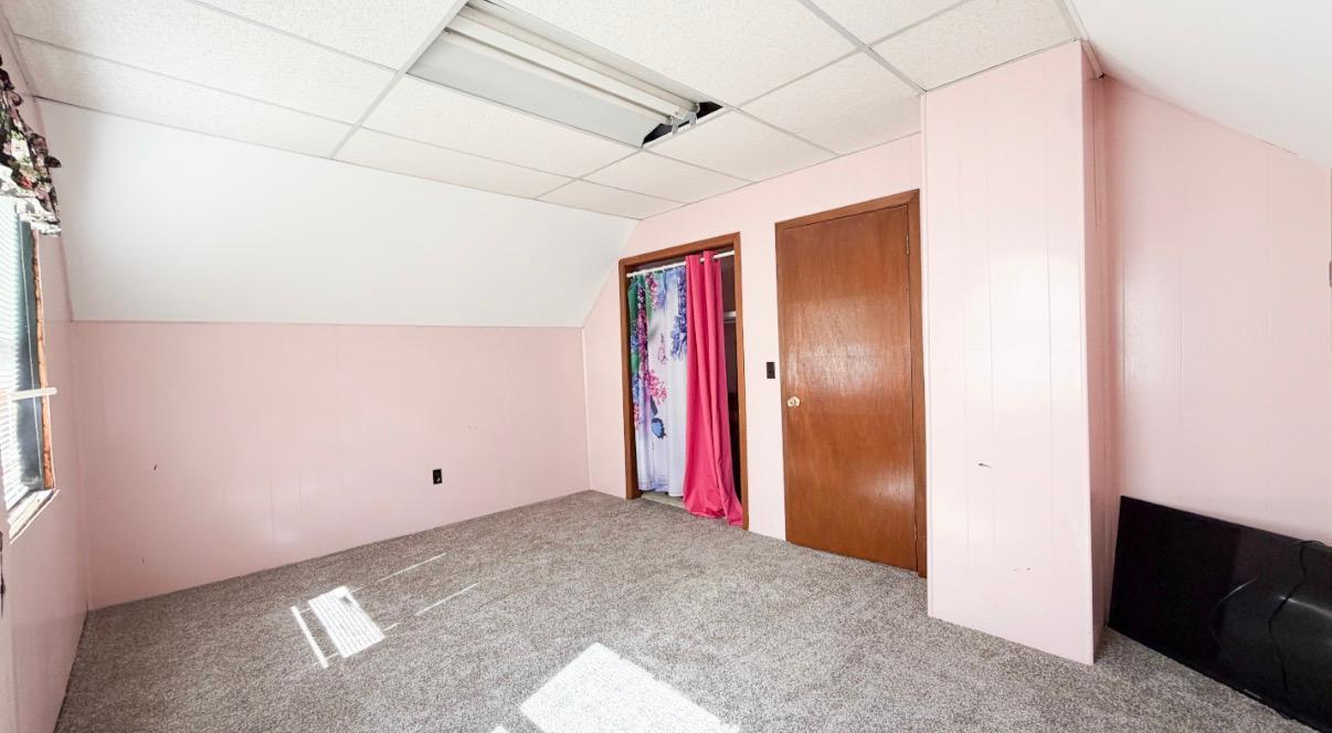 356 Oak Street Property Photo 19