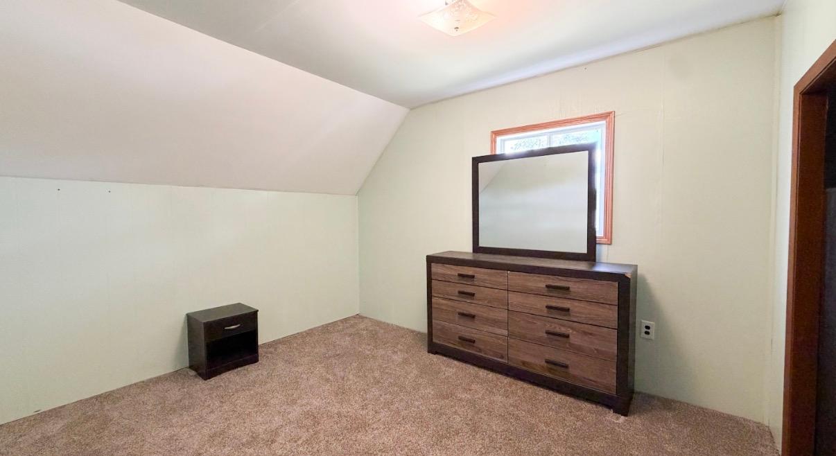356 Oak Street Property Photo 21