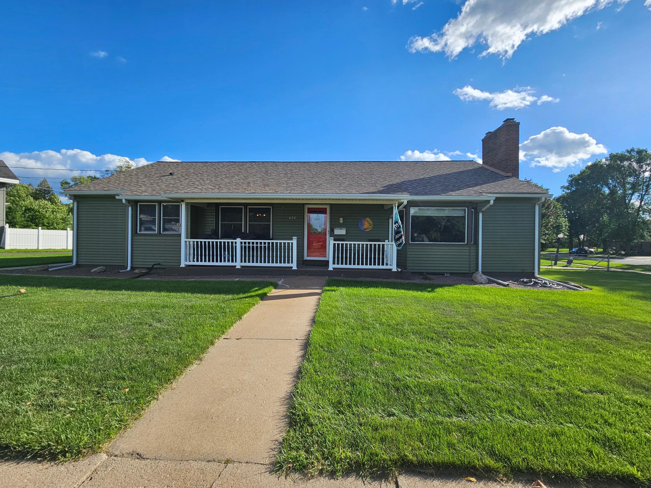 620 8 1/2 Street S Property Photo 1