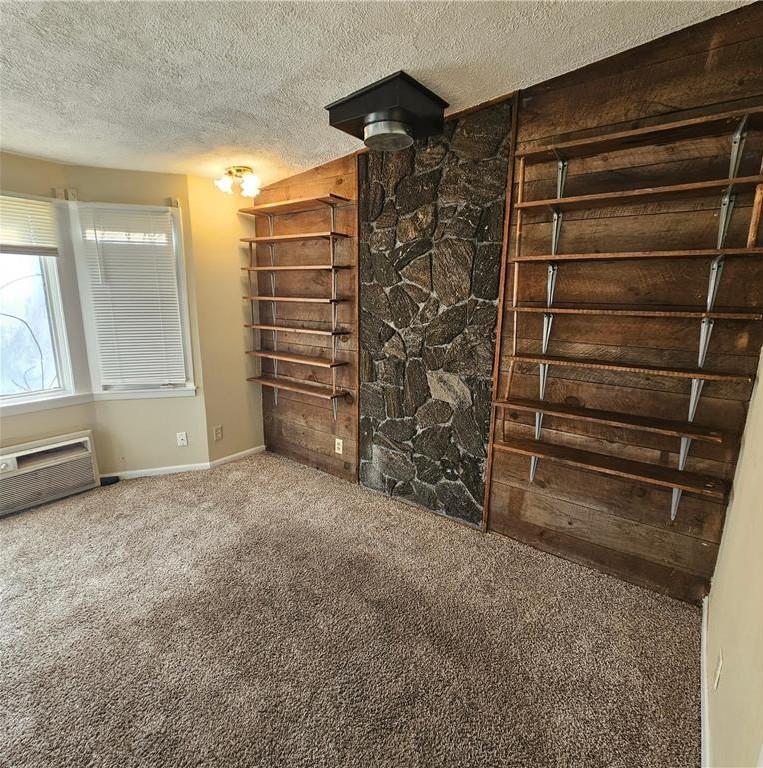 1619 26th Avenue N Property Photo 3