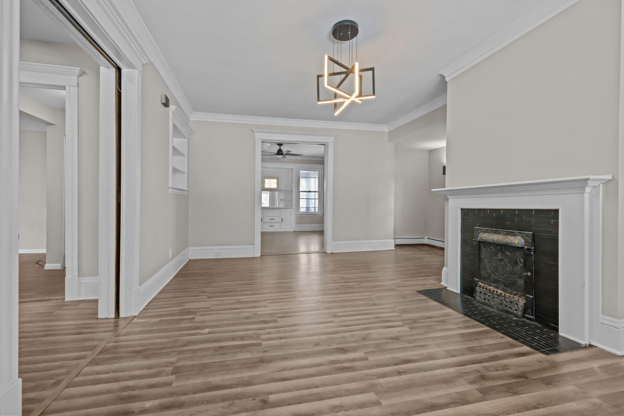 2209 Aldrich Avenue S Property Photo 6